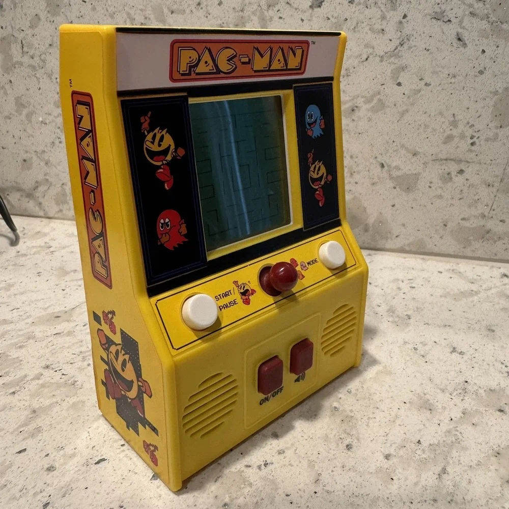Vintage Mini Pac-Man Handheld Arcade Game Machine Bandai Namco 09521